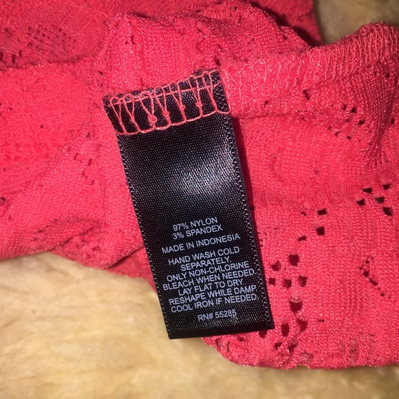 Pink/ Coral Express Floral Lace Top - Picture 6 of 7